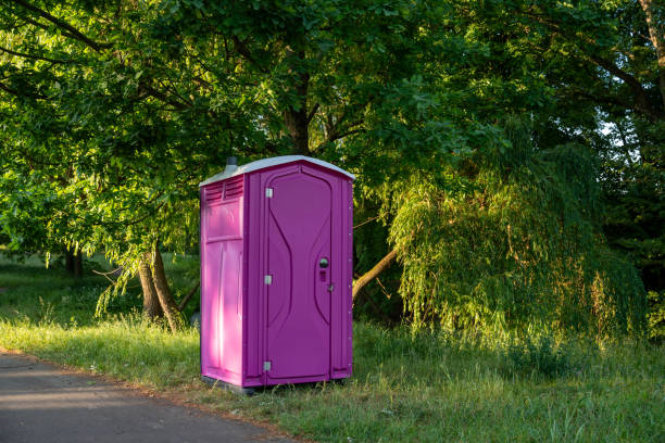 Best Portable toilet rental cost  in Bacliff, TX